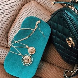 Hermes 18kt gold Necklace with Reciept